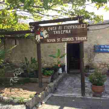 2 Bedroom Ground Floor Apartment Close to Shops, Restaurants, Old Town and beach Hotel Exterior