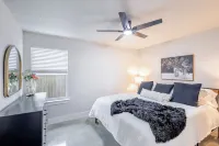 Pet-Friendly • UMHB Walkable • Downtown • Fire Pit • Hot Tub