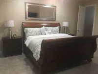 Beautiful Condo close to Zions: Weekly Discount Hotels in Washington