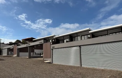 Stylish Volcano Villa w/ Jacuzzi & Private Pool, Volcano Views, Sun Deck, WiFi