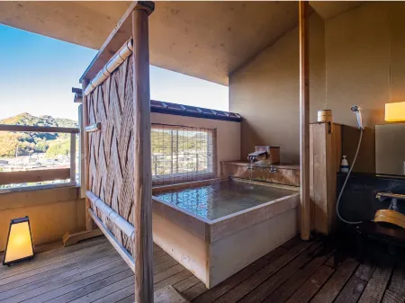 Kameya Ean Отели рядом со станцией Ōhito Railway Station