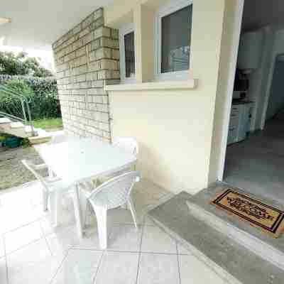 Welcome to the Olivade private pool with large garden Others