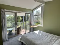 Wake up to the beautiful Bay of Islands. Family home overlooking Kerikeri Inlet