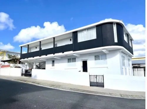 Cozy Studio Perfect for Couples & Solo Adventurers