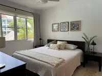 Playa Turquesa, BEACH FRONT Hotel di El Cortecito