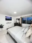 “Serenity By The Sea”Cozy spaces, tropical vibes in Ocho Rios, Jamaica. Hotel a 