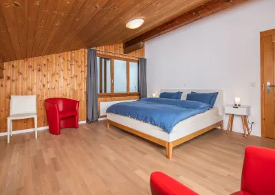 "Fledermaus" An apartment for 6 people Hotels near Lake Thun