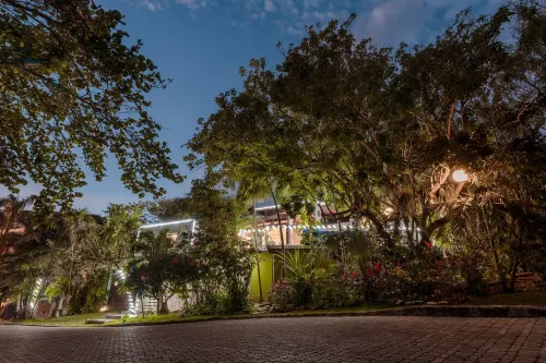 Exclusive Modern and private retreat overlooking the sea and next to Mayan Ruins