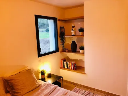 Deluxe villa with private pool and beautiful mountain view