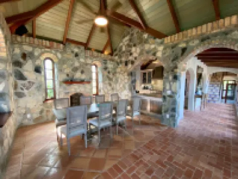 Eminence On High... Captivates The Senses, Transends The Soul