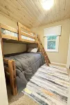 Beautiful beachfront cottage with hot tub, Bayfield ON Hotels in Central Huron