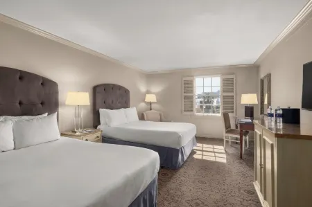 Dauphine Orleans Hotel