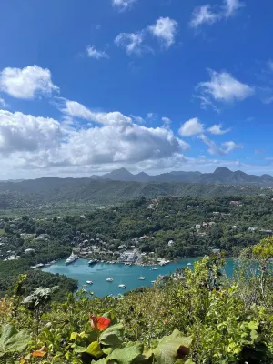 2 bedroom luxury apartment in the Zoetry Marigot Bay Resort with amazing views Hotels in Soucis