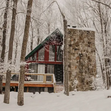 A-Frame-Away cozy secluded cabin minutes from 7Springs