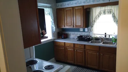 Budget Home.  30 Minutes from the Wisconsin Dells. Отели в г. Adams County