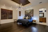 Spacious house with beautiful Lake Travis views!! Hotels near Oasis Texas balcony view