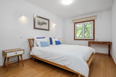 Artistic Central Apartment Hotels in Santa Maria