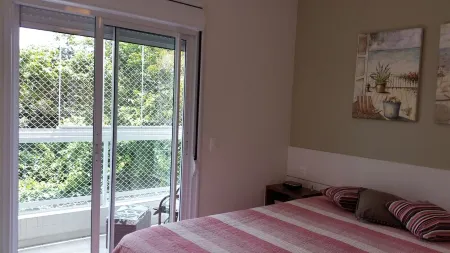 Lindo apartmento na Riviera - próximo a praia - 3 quartos Отели рядом с достопримечательностью «Praia Bertioga»