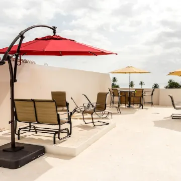 Casa Vasquez 2 Sea Beach Village - Ocean View - Beach - Pool - Roof Deck