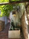 Beautiful apartment with private garden