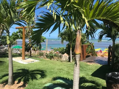 Guarajuba - Coral Paradise Condominium Jenipabu附近的飯店