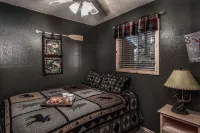 Upper Canyon Inn & Cabins