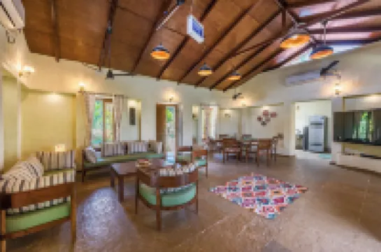 CosmicStays Joshet Farmstay Your Quiet Countryside Mediterranean Escape Hoteles en Talegaon Dabhade