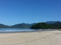 4 SUITES - air conditioning - CLOSED CONDOMINIUM - near the sea -