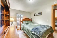 Fire Pit: Family-friendly Cabin in Gillett! - WiFi