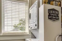 West Lafayette Home ~ 3 Mi to Purdue Campus! - Wifi