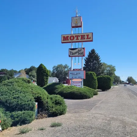 Thunder Bird Motel