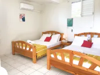 Hotel Oasis