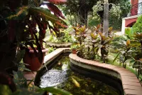 Altos de Fontana by Macondo Collection