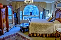 Big Yellow Inn Hotels in Cedar City