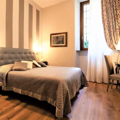 La Colonna (Historic Centre) Hotels near Via Fillungo