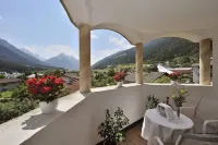 Hotel Donnerhof - Bergblick