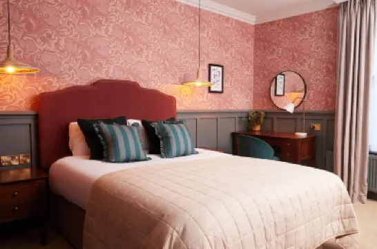 Dog and Partridge by Greene King Inns Hotels in 