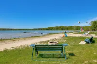 Tallman Lake Getaway w/ Dock, Kayaks & Boat - 3-Star