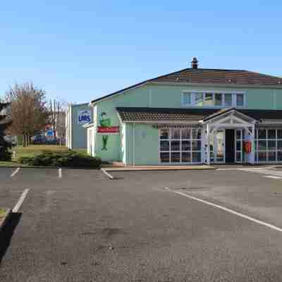 Fasthôtel Tours Sud - Chambray Lès Tours Hotel Exterior