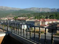 Hostal Avenida Hotels in Navarredonda de Gredos