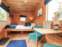 Shepherds Hut by Stepney Stays Hotels in West Ayton