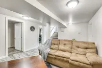 舒適的斯特吉斯度假屋 - 步行至主街和酒館！