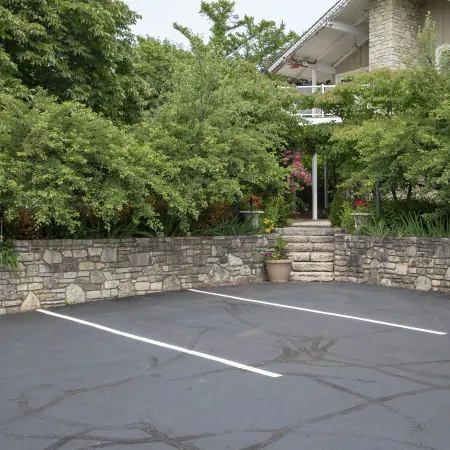 Coachlite Inn