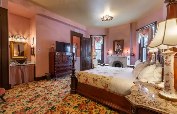 斯蒂爾莊園賓館及集散中心