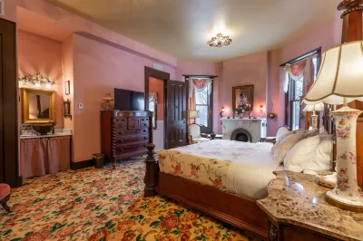 Steele Mansion Inn & Gathering Hub