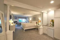 The Inn at Ocean's Edge Hotels in Lincolnville