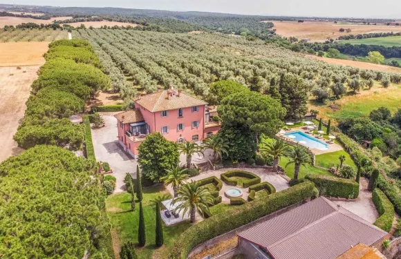 瑞萊斯皮蒂維克酒店