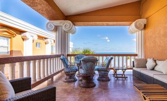 Lighthouse Beach Villas