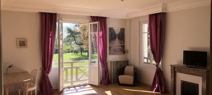 La Villa Rochette Hotels in Essonne