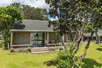 Camp Waipu Cove Hotels near Uretiti Beach